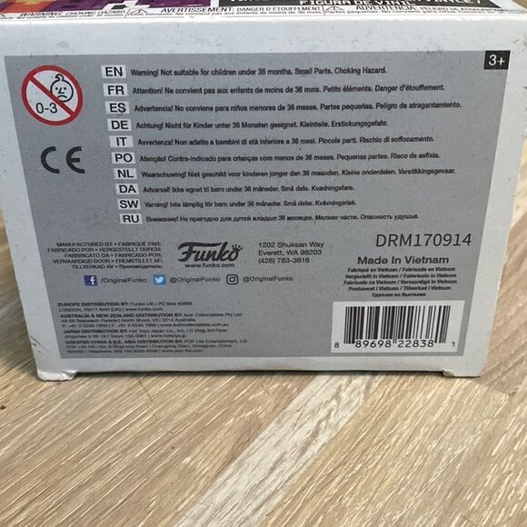 Funko Pop! 8-Bit #11 DC Heroes Chase Metallic Joker (Gamestop Exclusive) - Picture 3 of 9